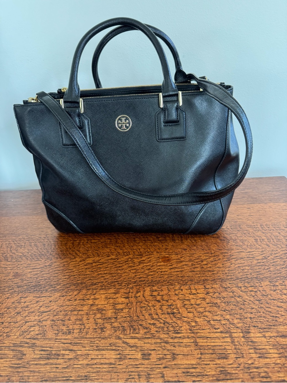 Tory Burch Robinson Double Zip Tote - Saffiano Leather